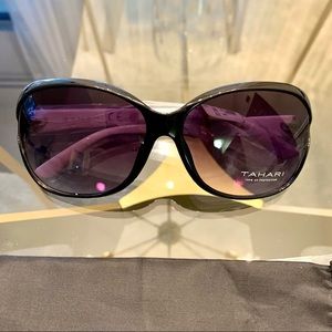 NWT Tahari Sunglasses